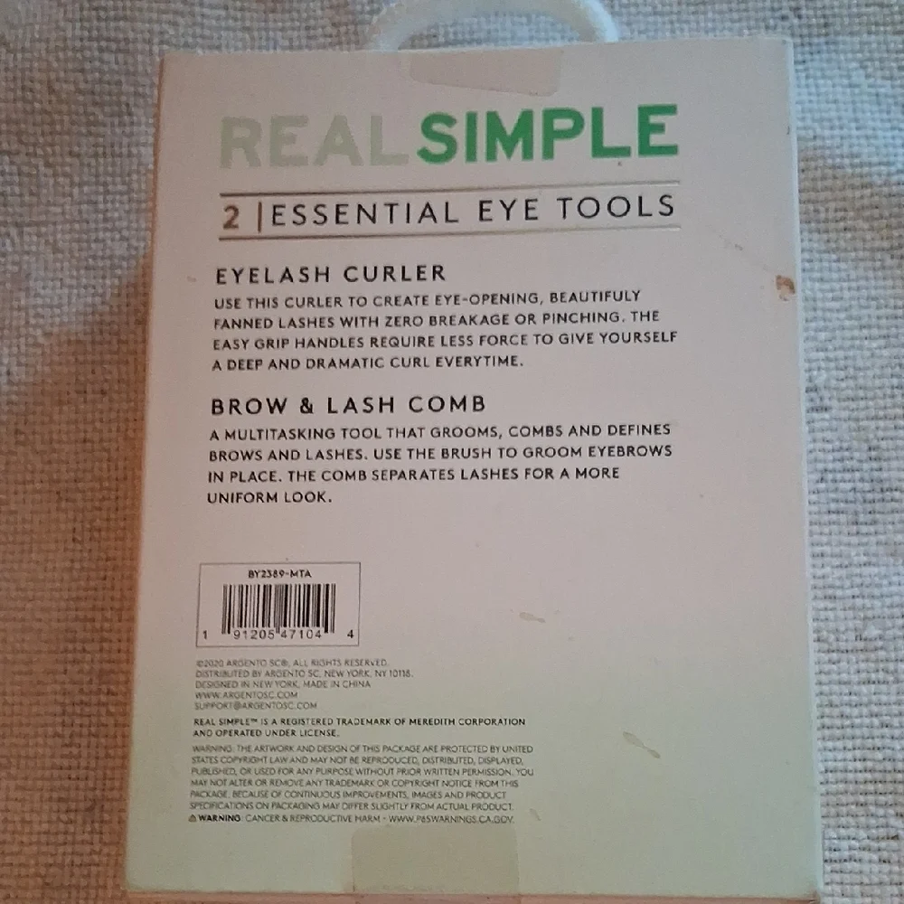 Real Simple Mint Essential Eye Tools Set - Picture 2 of 2